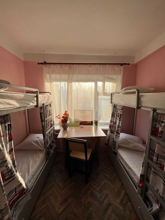 Хостел в сердце столицы ул. Леси Українки! Всегда есть СВЕТ!