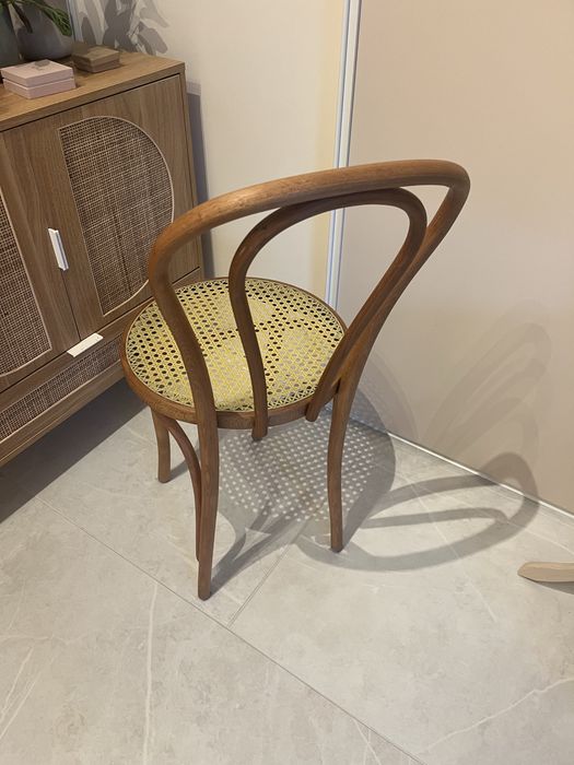 Krzeslo rattan gięte  Rattanowe odnowione drewno