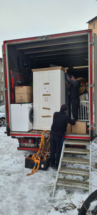 Tani transport przeprowadzki przewóz rzeczy graty z chaty utylizacja