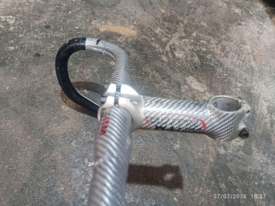 Guiador antigo para bicicleta de estrada