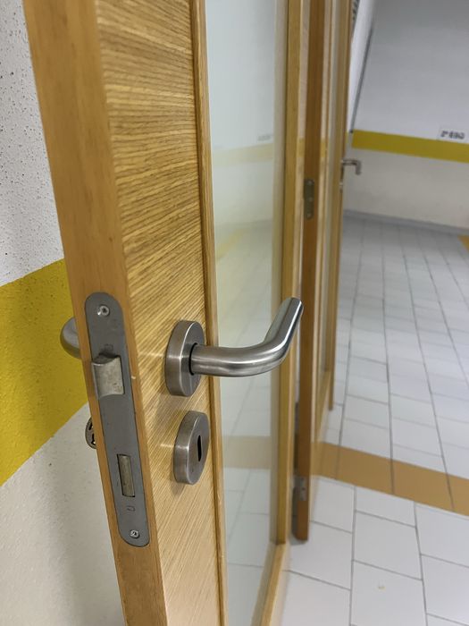 Portas de sala como novas