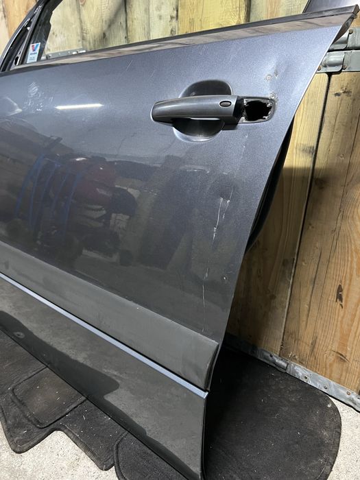 Двері Grand Vitara передня ліва водійська дверка дверь