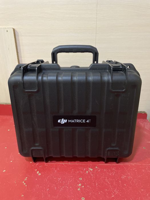 Продам кейс dji matrice 4t.