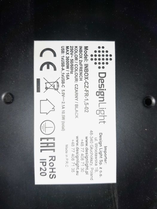 Gniazdo biurkowe z USB