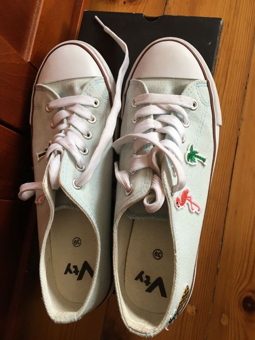 Trampki niskie Victory z Deichmann