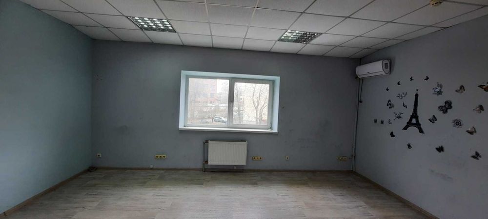 Здам в оренду офіс, кабінет 24 кв. м. Центр, район ТРЦ Конкорд