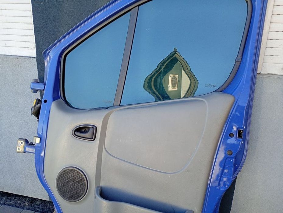 drzwi przednie prawe przód szyba czarne opel vivaro a trafic ii primas