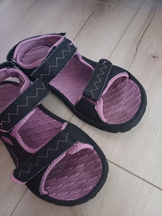 Martes-sandały roz.39