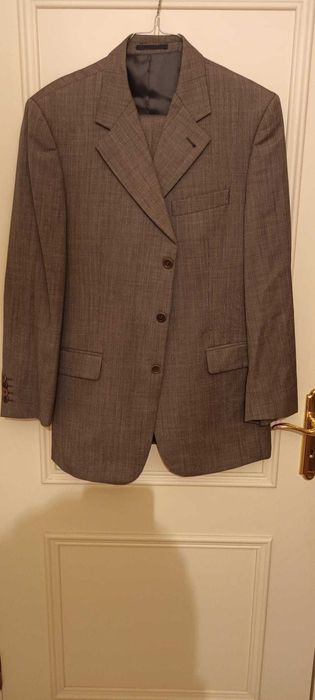 Fatos de Homem pouco usados - APROVEITA