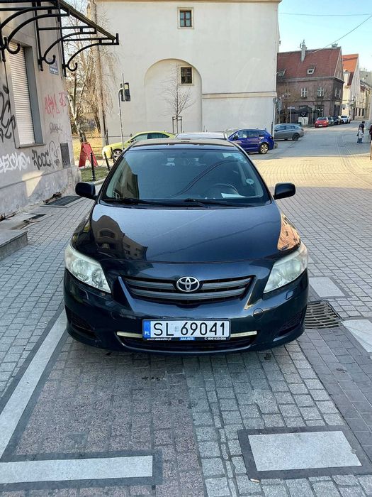 Toyota Corolla 2009 1.3 +gaz