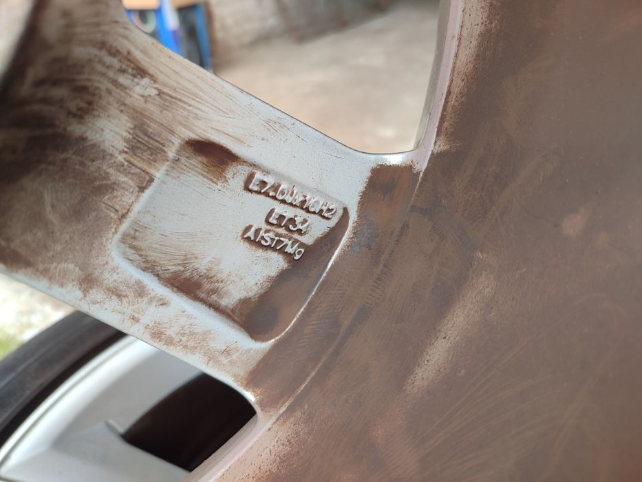 Alufelgi Audi 16" 5x100  215/45R16