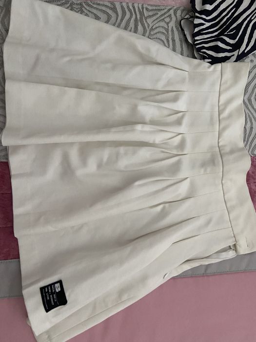 Conjunto de roupa usada para adolescente que veste S/M