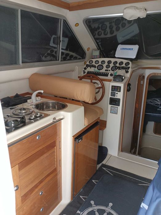 Barco de recreio Rodman 900, excelente. Equipado para a pesca ludica.