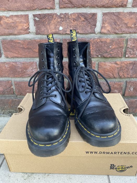 Buty dr. Martens model 1460 BEX smooth black