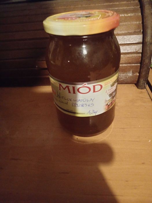 Miód wielokwiatowy 900ml, naturalny z własnej pasieki