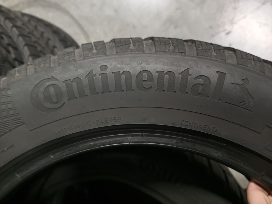 Зимові Шини БВ 205/55 R16  CONTINENTAL  Winter Contact TS 860 Склад