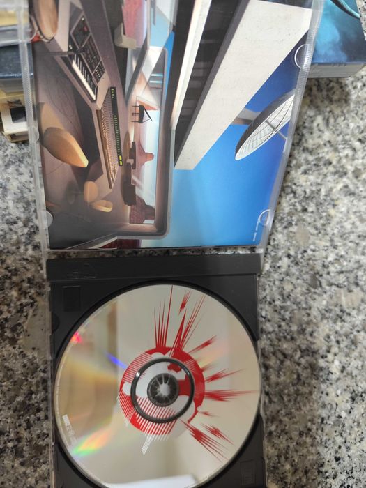 AIR – 10 000 Hz Legend
CD relativamente raro