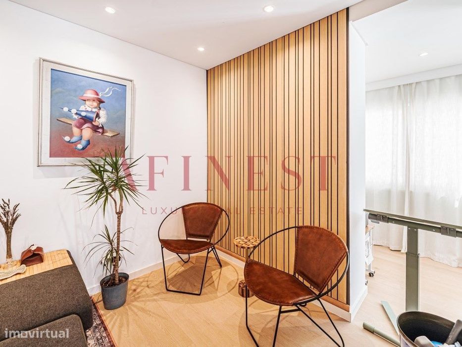 Apartamento T1 + 1 No Centro De Cascais