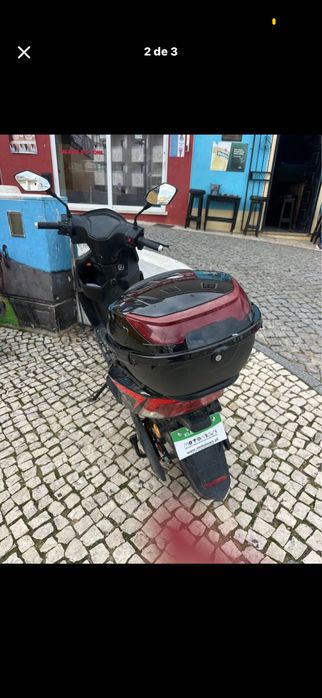 Moto eléctrica como nova