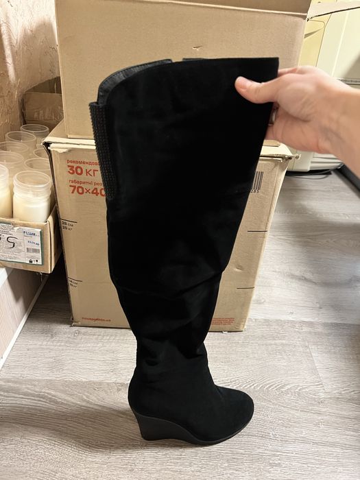 37-38 размер продам женскую обувь