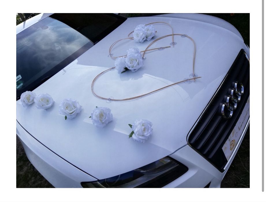 Dekoracja weselna na samochod