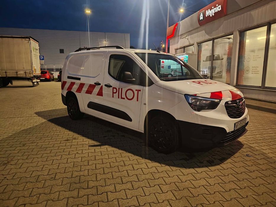 Opel combo XL gotowy do pracy . Fv 23% . Doinwestowany ! Czytaj opis