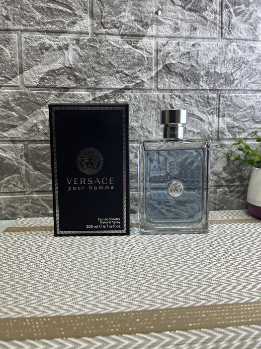 Versace Pour Homme Туалетна вода 200 мл