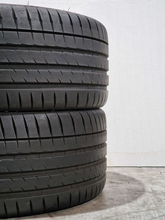 2 Pneus 245/35R21 MICHELIN Semi Novos