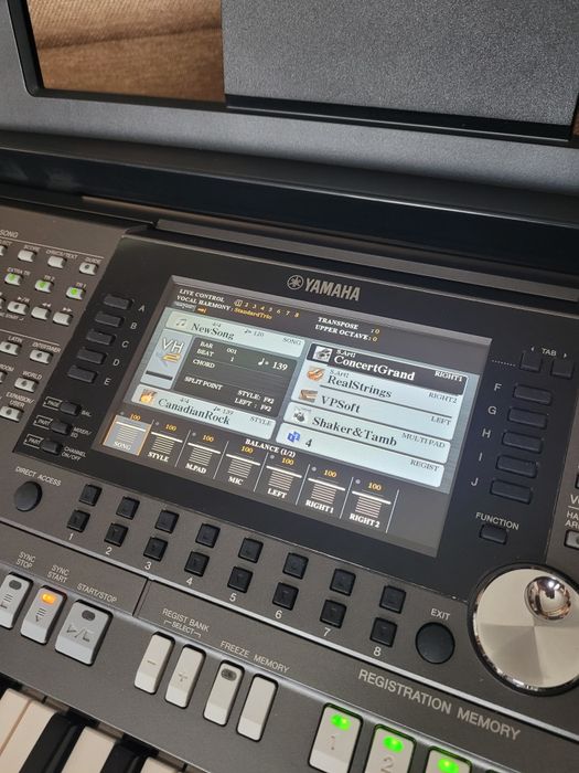 Yamaha psr s970 + 581 styli