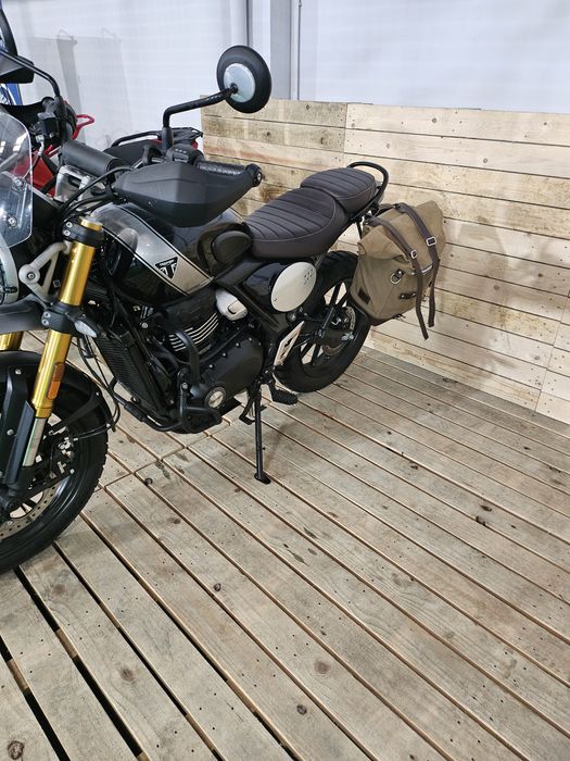 Saco / alforge unit garage lona como novo para triumph 400 com suporte