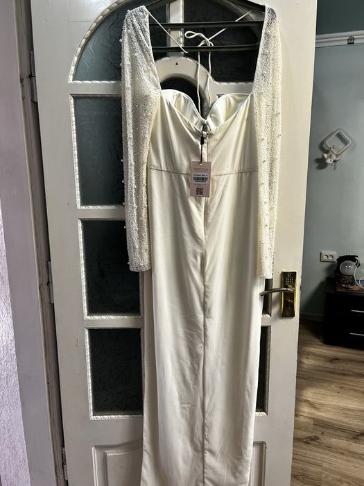 Молочна сукня L-XL