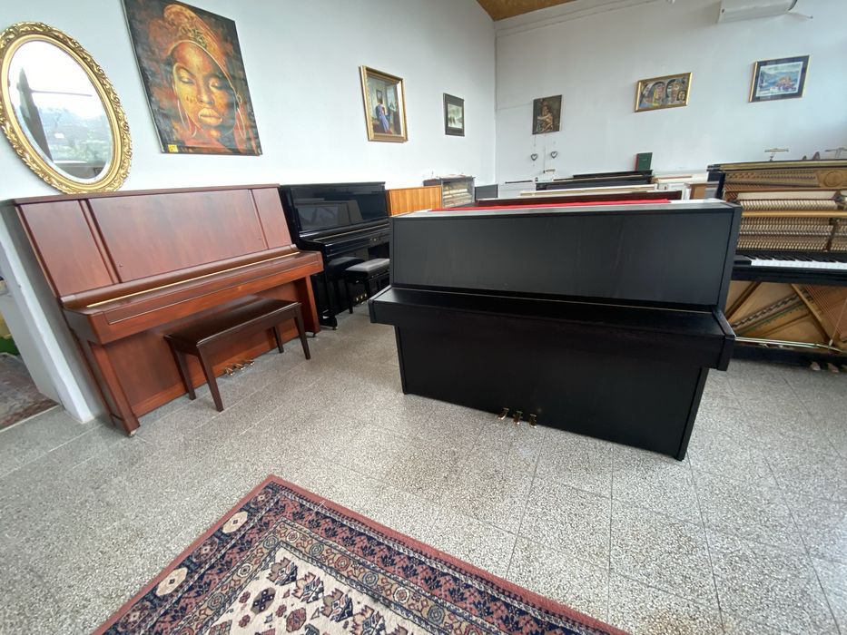 Piękne pianino Fazer
