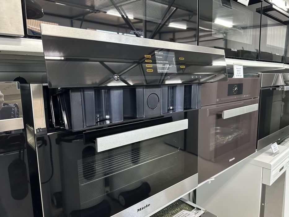 Духовка пароварка Miele DGC 6600 комбіпароварка міле