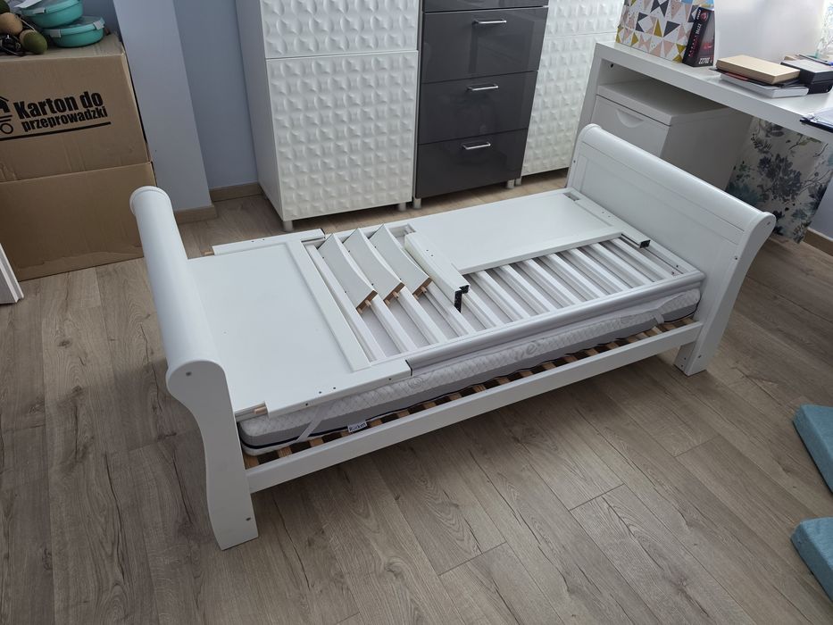 Łóżeczko Woodies 140x70 z materacem Rucken Stan Bardzo Dobry