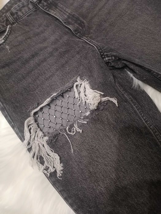 Джинси MOM 40р Bershka