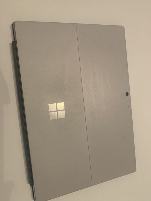 Surface Pro 5 i7