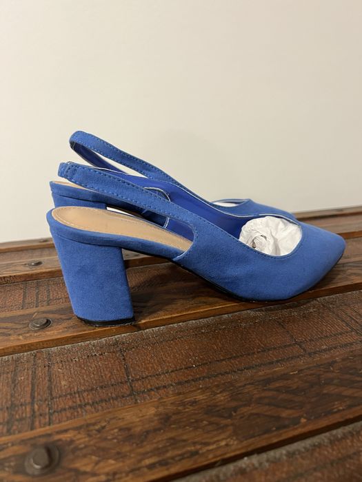 Sandálias senhora tamanho 36 (dois modelos)