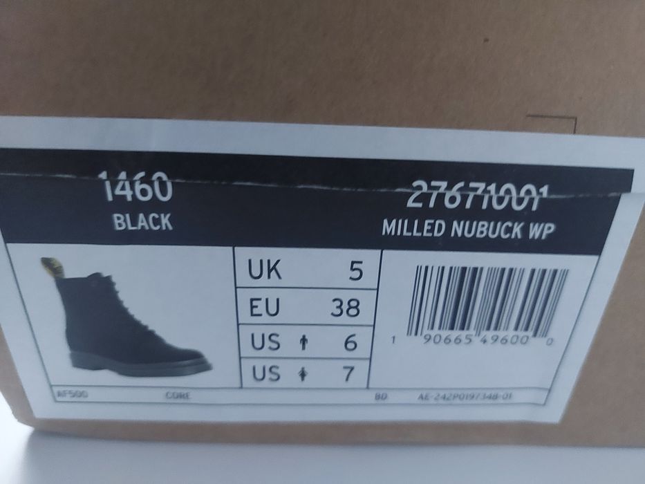 Buty Dr. Martens 1460 - Black Milled Nubuck