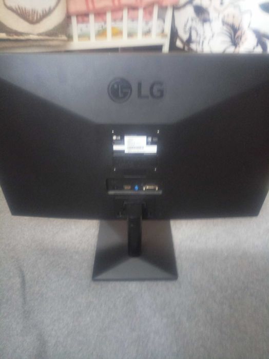 монитор LG24MK430H