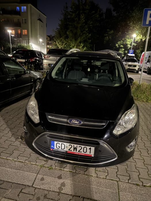 Sprzedam rodzinnego Forda