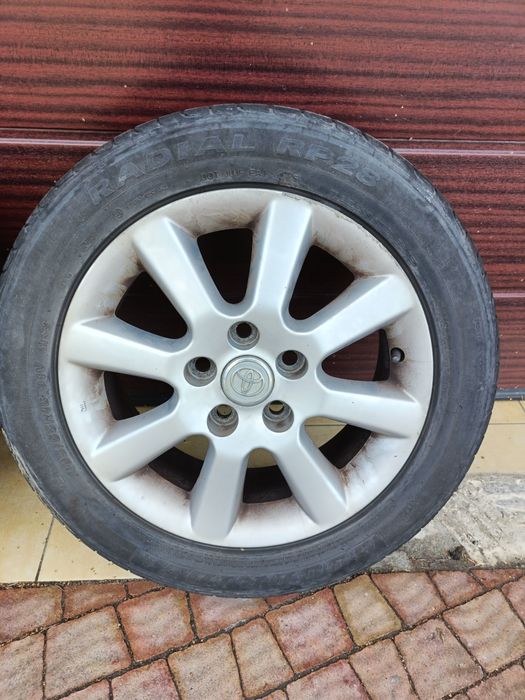 Toyota Alufelgi R16 OEM komplet felg