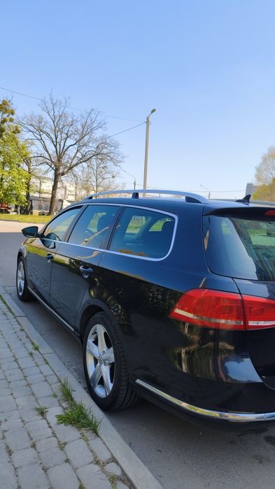 Продам автомобіль Volkswagen Passat B7