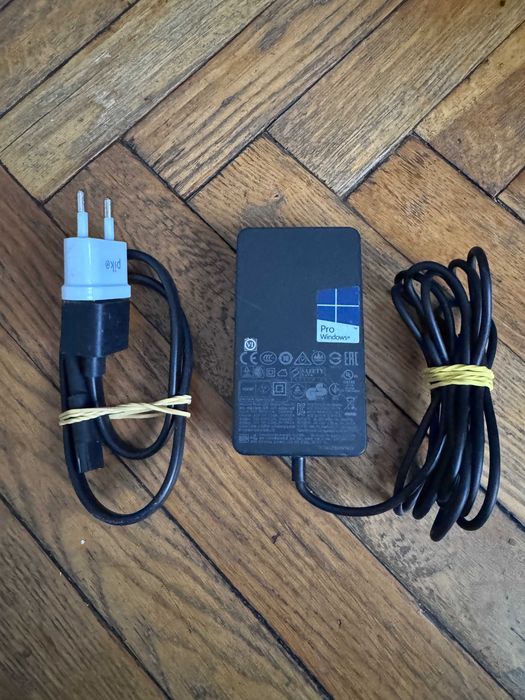 Оригінальна зарядка Microsoft Surface Pro 3 / Pro 4 Model 1625 36W