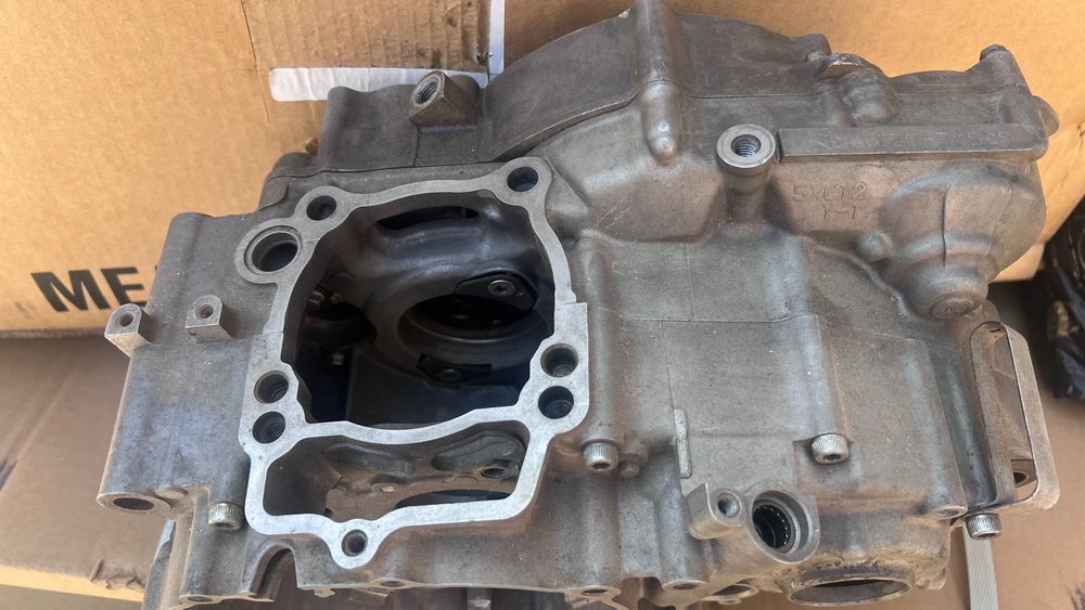 Картера головка циліндр кпп Yamaha YZ250F 2008