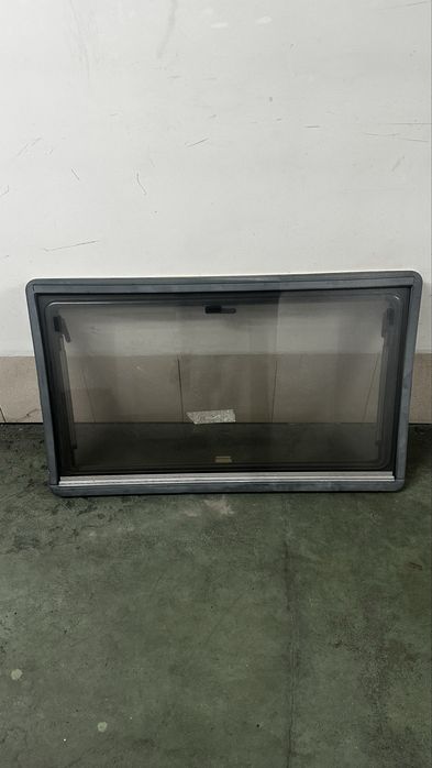 Janela autocaravana