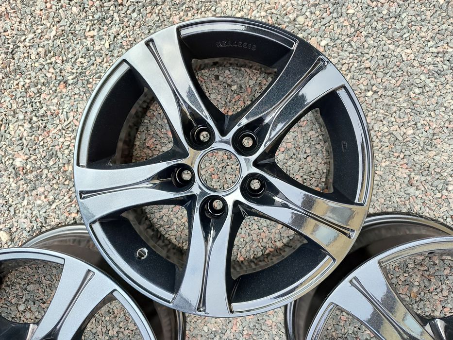 Диски R-15. 5×112. J-6.5. ET-38. Dia-70.1