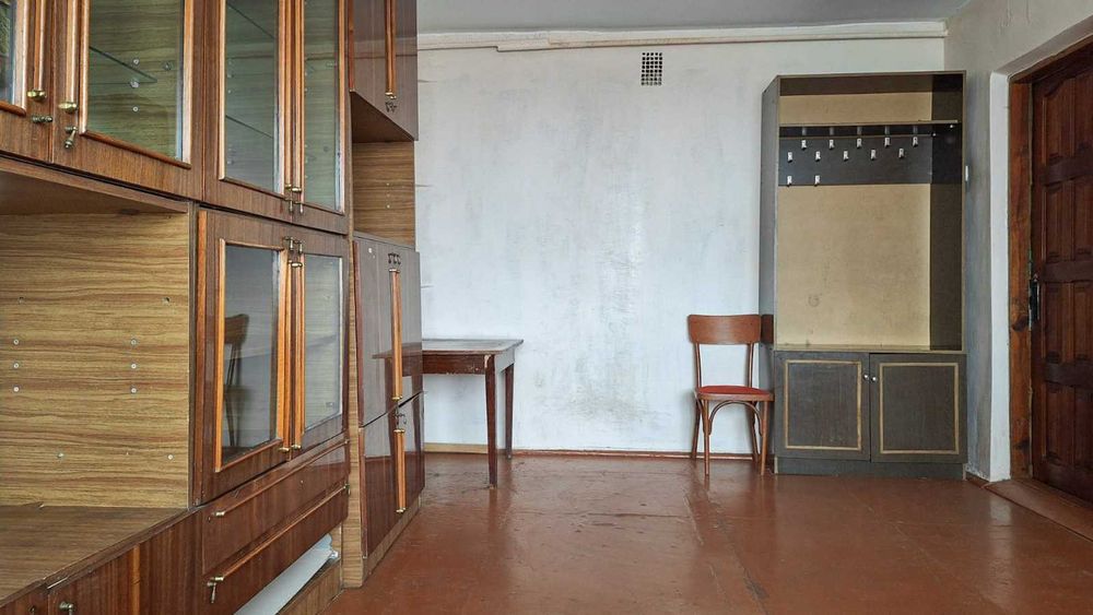 Продам кімнату в гуртожитку. Льонокомбінатівська, 15.