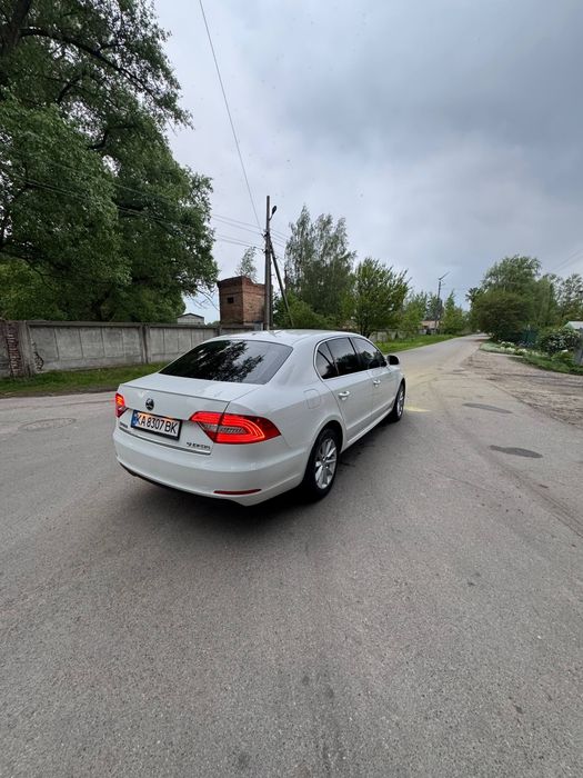 Skoda Superb 2014 VIN TMBAB43T3EB301028 фото оголошення 3 з 24