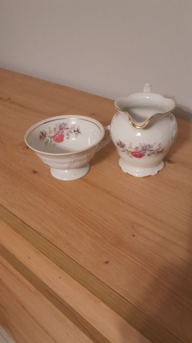 Wawel porcelana.