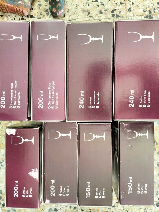 Conjunto de 48 copos de cristal Andrea